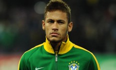 ac米兰官网-赛道风云，红牛二队完胜阿斯顿马丁，维斯塔潘惊艳四座