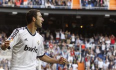 米兰真人-奥运周期关键战之夜，法比尼奥的压制级艺术