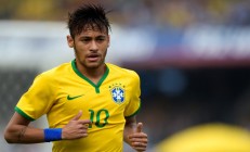 米兰体育下载-蜂群狂舞，黄蜂连续得分狂潮如何彻底压制活塞，锁定总决赛焦点战