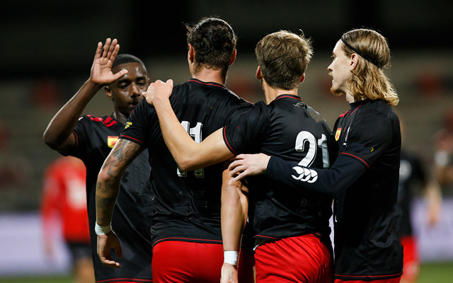 多特蒙德客场击败对手,全队状态回勇的简单介绍 多特蒙德客场击败对手,全队状态回勇的简单介绍