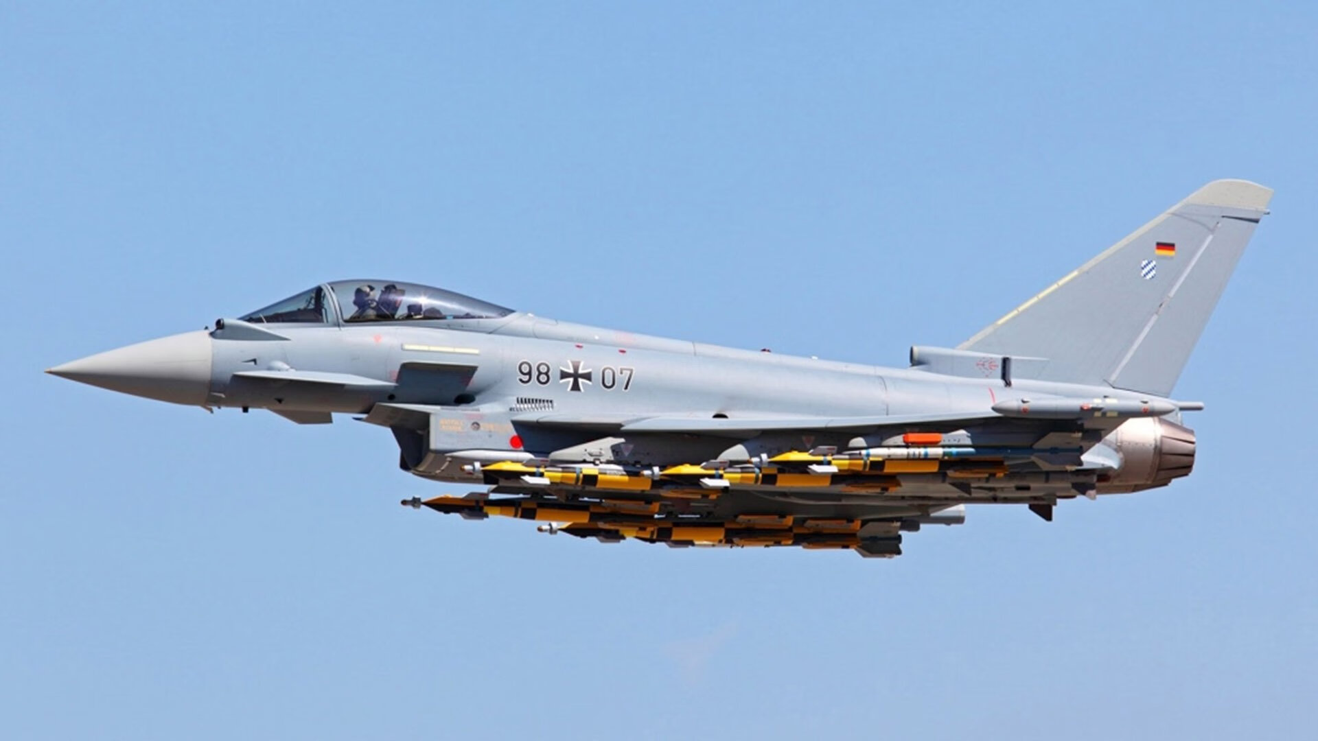 欧冠淘汰赛之夜，布伦森如何以独特节奏引领全队