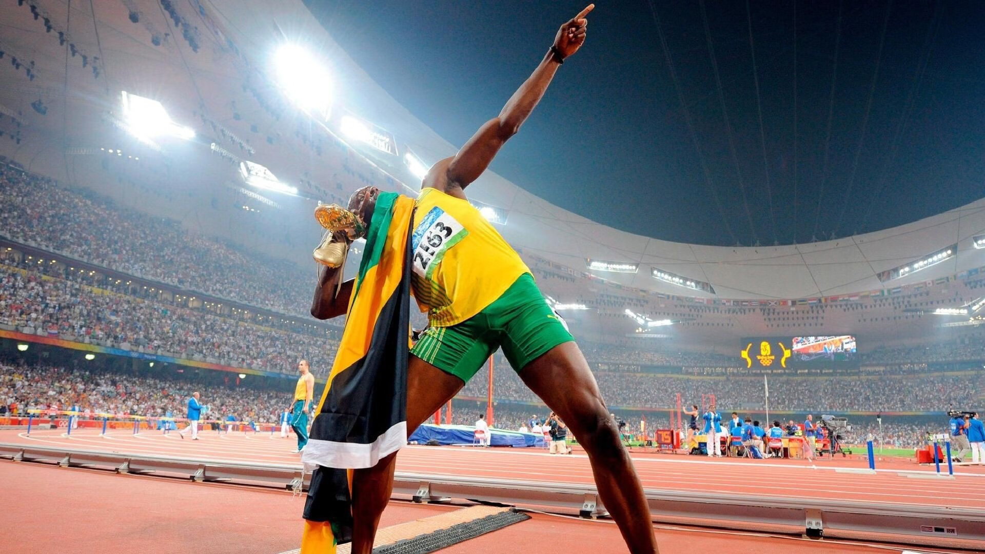 从富安健洋的里程碑到安哥拉决胜局，体育精神的多元诠释