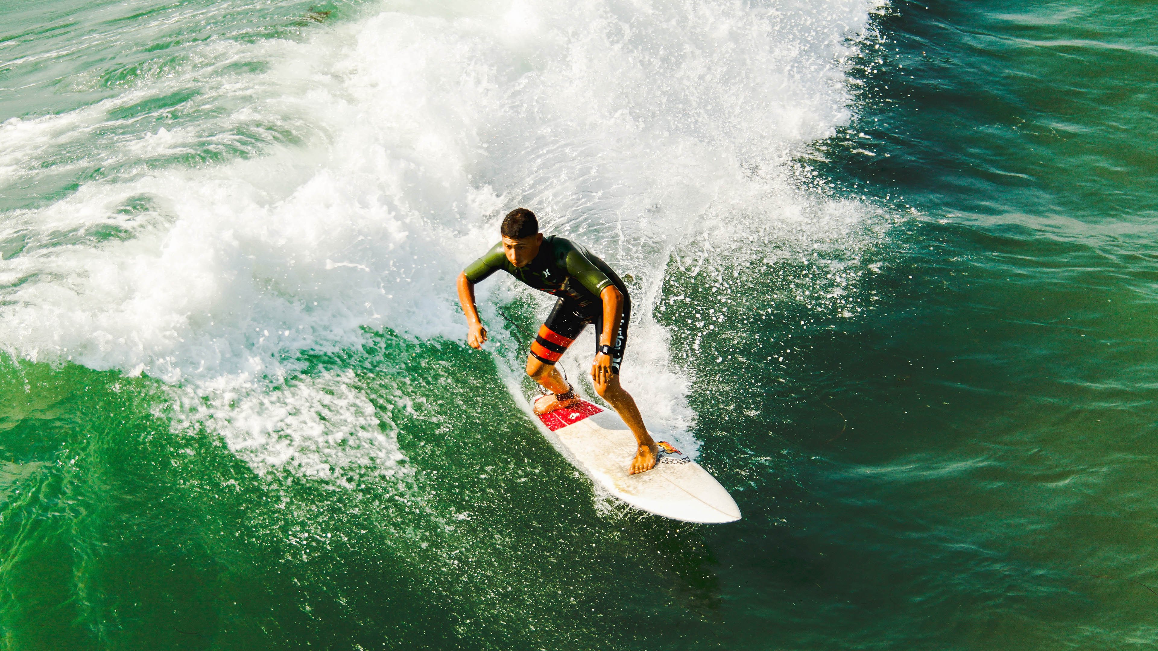 乌拉圭碾压巴西,法比尼奥如何扛起全队,定义南美足球新秩序
