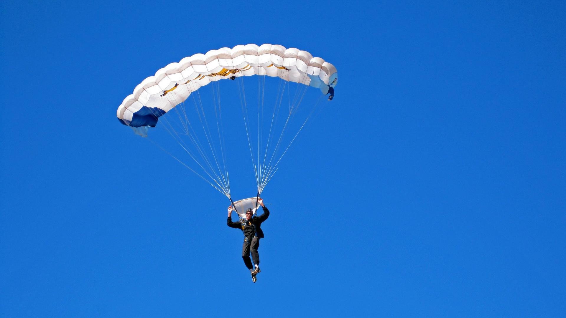 罗德里，从西班牙弃子到曼城脊梁，一场翻盘背后的唯一性